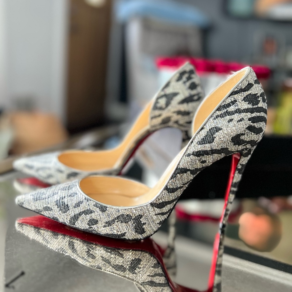 Christian Louboutin Black and Gray Patterned Heels Size 40 1/2 EU